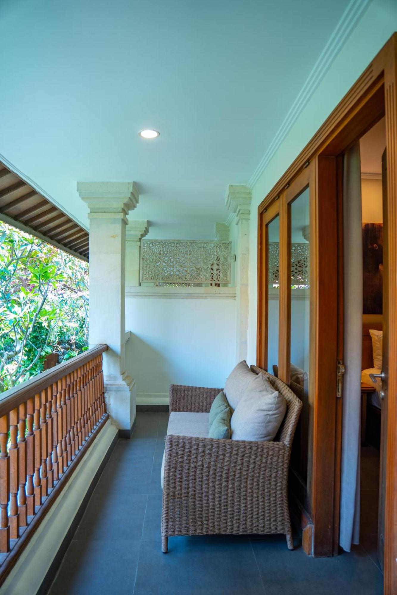 Puri Raja Hotel Legian  Luaran gambar