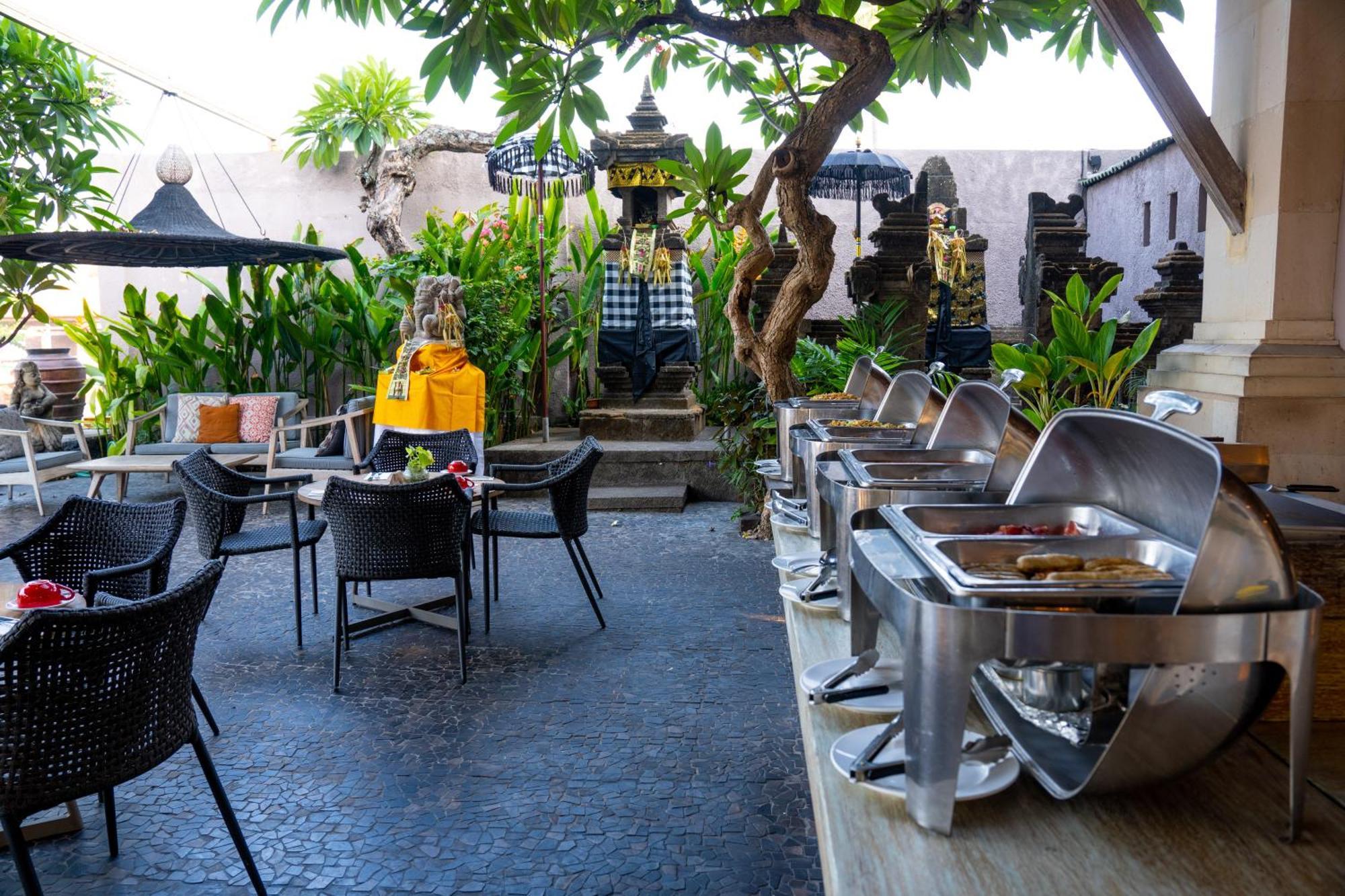 Puri Raja Hotel Legian  Luaran gambar