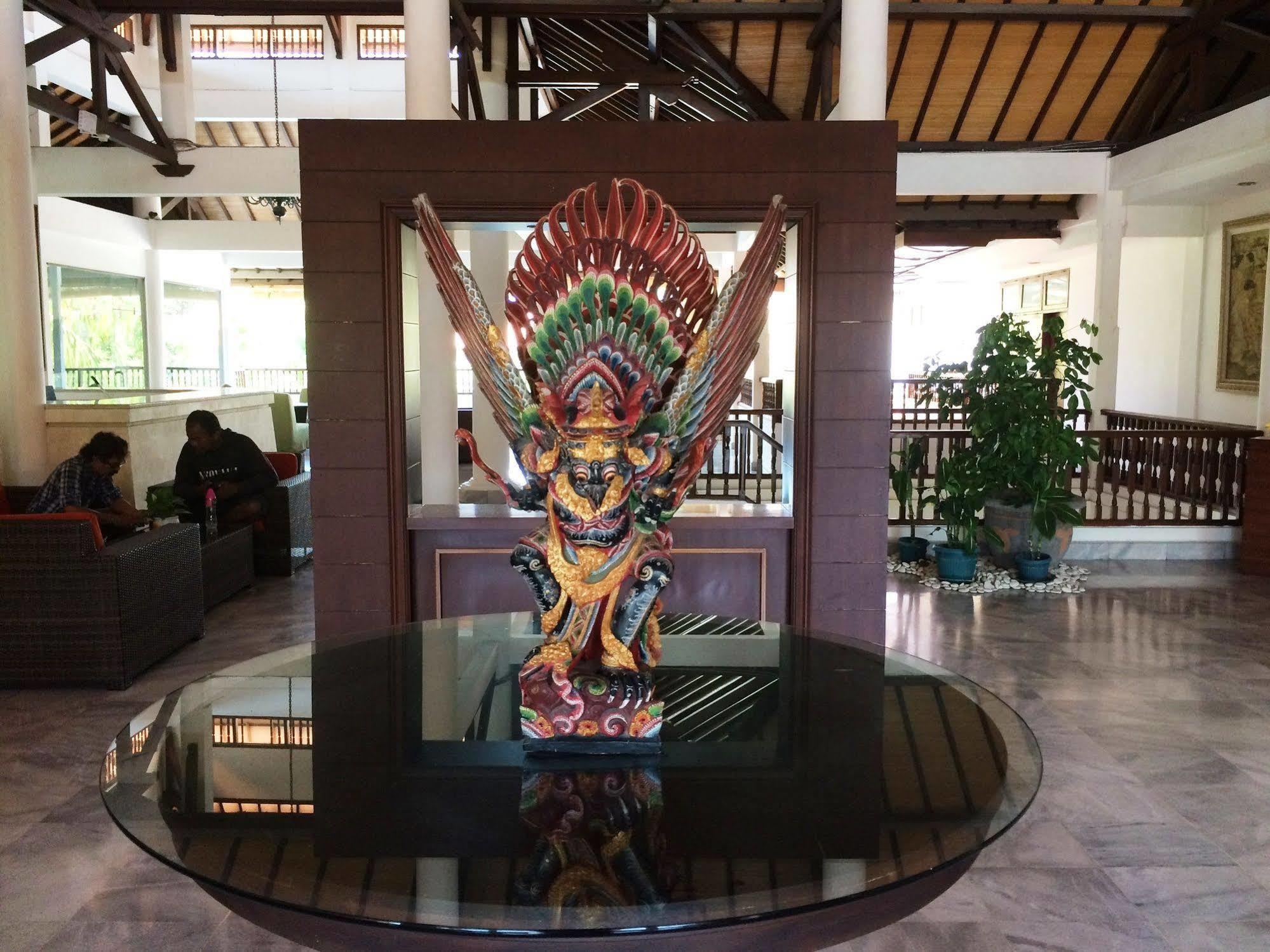 Puri Raja Hotel Legian  Luaran gambar