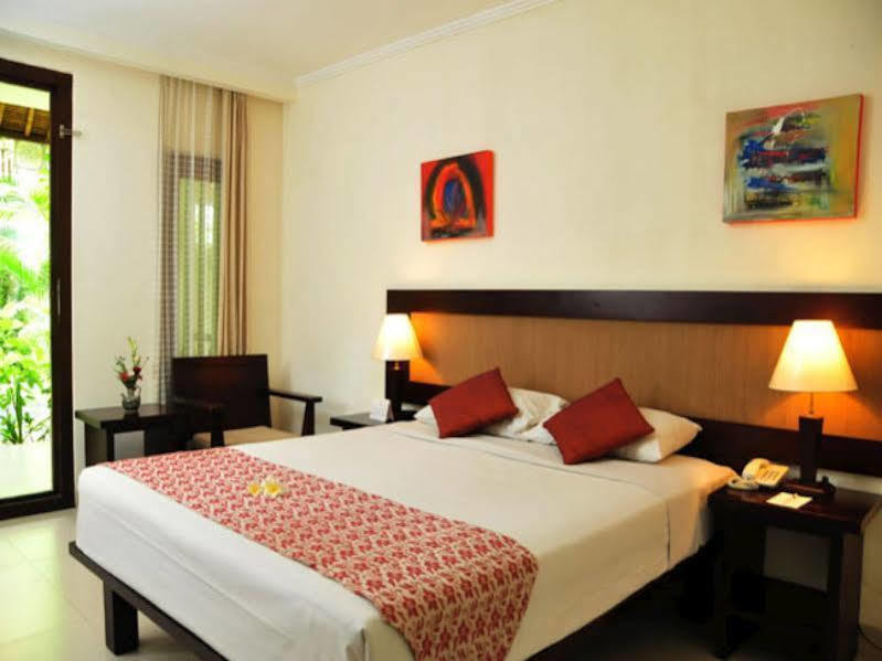 Puri Raja Hotel Legian  Luaran gambar